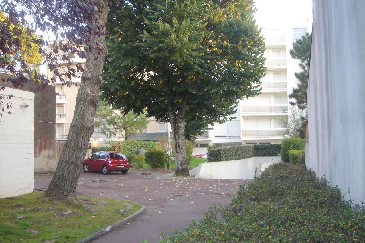 La Baule Loueurdappart - Studio Terrasse, Acces Direct Plage Benoit 아파트 외부 사진
